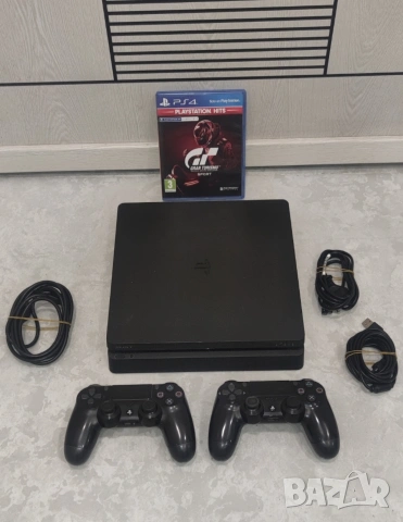 PS4-1000 gb+2 Джойстика+1 игра