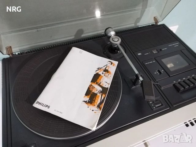 Philips 984 stereo music centre, снимка 11 - Аудиосистеми - 54402514