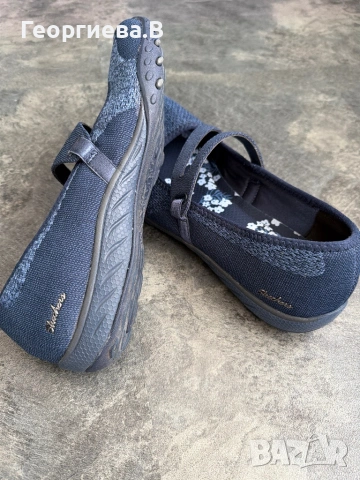 Обувки -SKECHERS, снимка 4 - Дамски ежедневни обувки - 54798410
