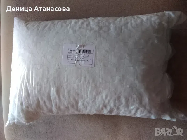 Шест чисто нови дебели възглавници 60/40 и 70/50 см и четири ниски възглавници 55/35 см
