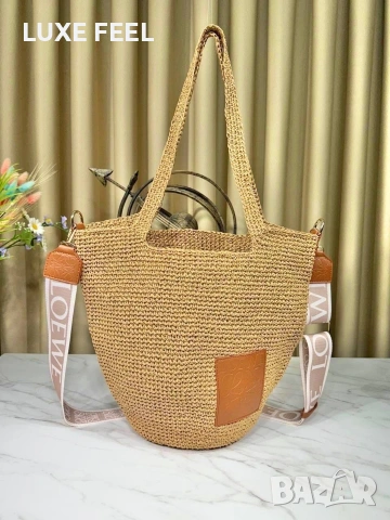 LOEWE ✨Дамска Чанта, снимка 3 - Чанти - 54093467