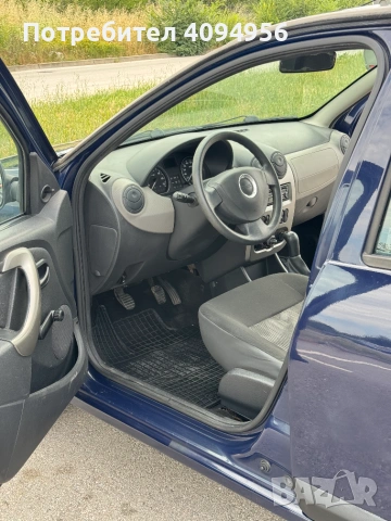 Dacia Sandero 1.2i 75кс, снимка 7 - Автомобили и джипове - 55038005