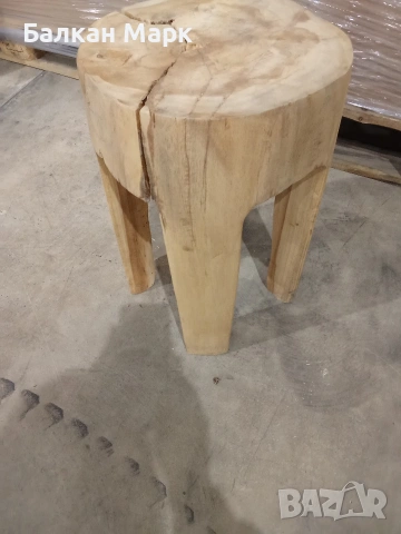 Масивно дървено столче/масичка (∅28 см, H41 см) – ЗА РЕСТАВРАЦИЯ, снимка 9 - Столове - 54063203