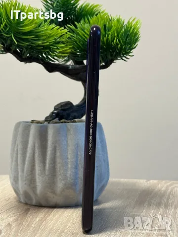 Продавам Honor 20 Pro (YAL-L41) – 8GB RAM / 256GB – Отлично състояние, снимка 2 - Huawei - 55547249