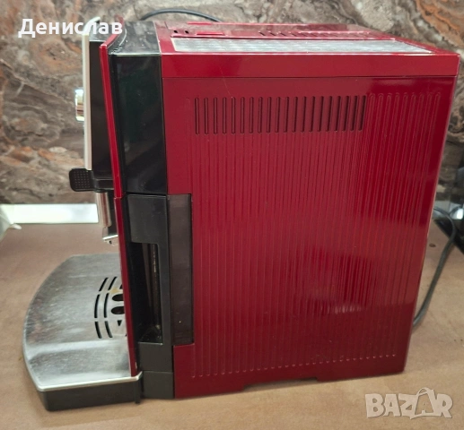 Кафеавтомат / Кафемашина Delonghi Perfecta , снимка 5 - Кафемашини - 54668224