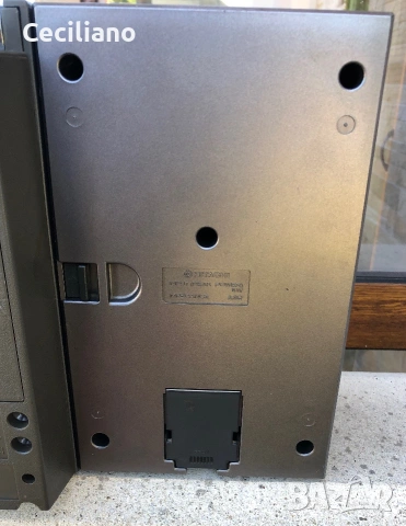 Радиокасетофон HITACHI TRK-9100E, снимка 12 - Радиокасетофони, транзистори - 55078755