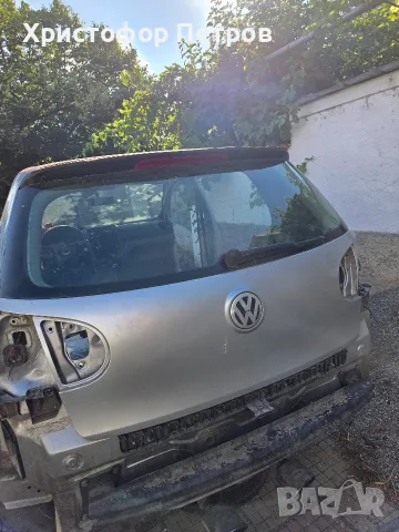 заден капак за vw golf 5 , снимка 3 - Части - 55485906