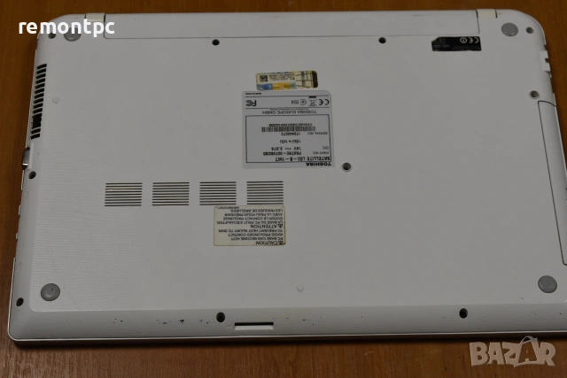 Toshiba Satellite L50-B-1M7 15.6 инчов бял лаптоп I3 4005U 6 GB DDR3 SSD батерия зарядно, снимка 8 - Лаптопи за работа - 55123833