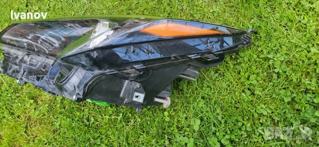 ляв фар за Lexus NX, снимка 6 - Части - 54171890