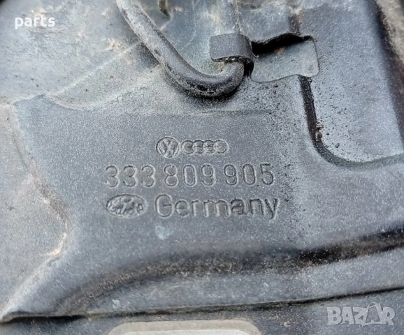 Врата Резервоар VW Пасат 3 - 4 Комби - 333809905, снимка 5 - Части - 54045893