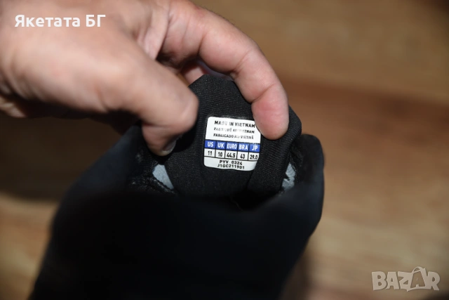 Mizuno оригинални мъжки маратонки, размер 44.5, цена 45 евро, снимка 6 - Маратонки - 54317636