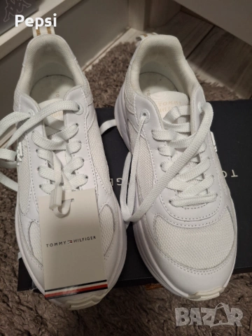 Дамски маратонки 