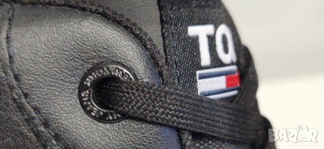 TOMMY HILFIGER, 42 номер, НОВИ , снимка 3 - Маратонки - 54431779