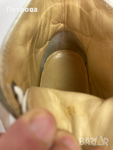 Кожени маратонки Christian Louboutin 38 Оригинал, снимка 9 - Маратонки - 54440394