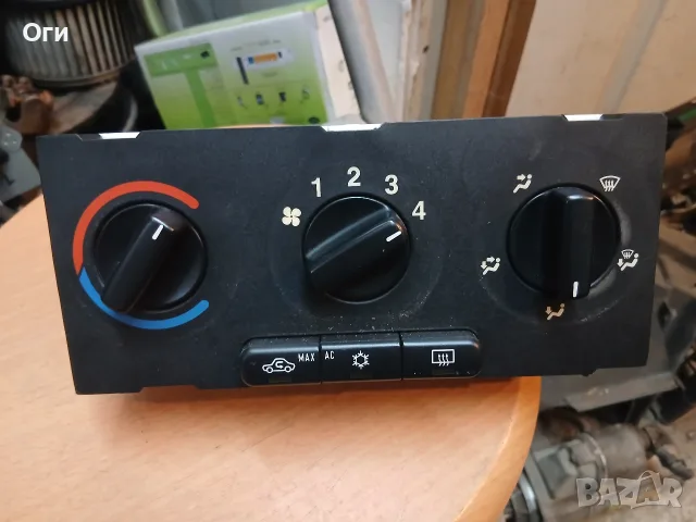 Панел климатик за Опел Астра G 52 559 839 / 90 559 839