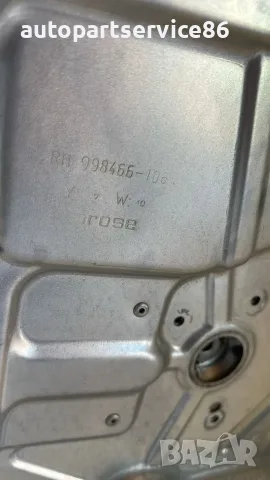 Механизъм за стъкло предна дясна врата за Volvo C30 1.6d (2012) 998466-106 OEM, снимка 2 - Части - 55593246