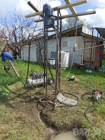 Сондажна машина за 50 метра сондажи