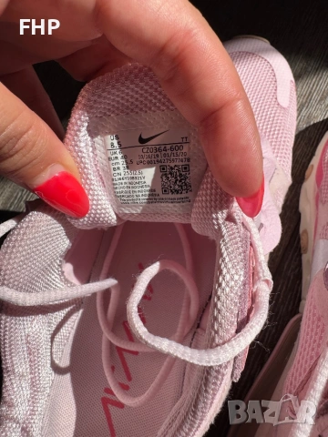 Дамски маратонки Nike Air Max 270 React, снимка 7 - Маратонки - 54878123