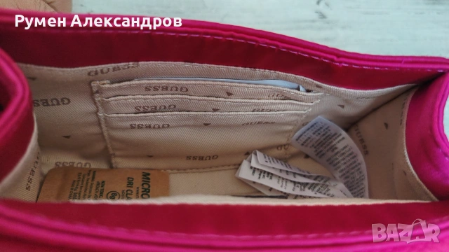 Нова дамска оригинална розова чанта Guess Velina Mini Bag, снимка 9 - Чанти - 55179812
