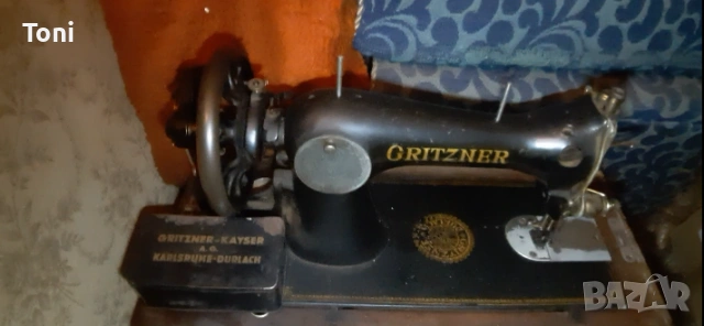 ретро винтидж шевна машина с дървен капак gritzner GRITZNER 