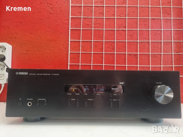 Receiver YMAHA 202D