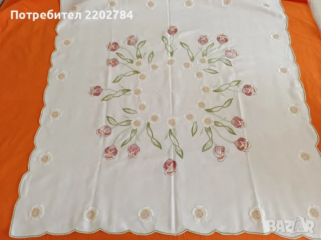 Битови, бродирани карета за маса , снимка 10 - Покривки за маси - 55639533