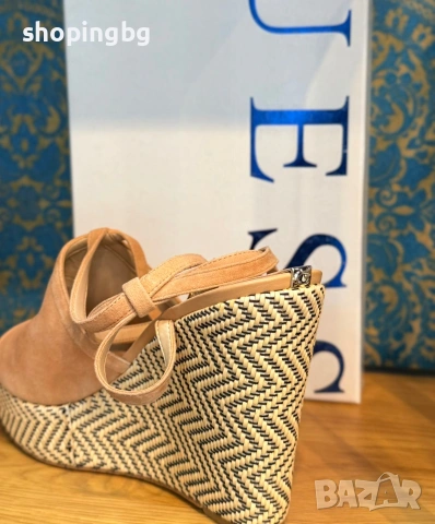 Дамски сандали GUESS , снимка 4 - Сандали - 54780520