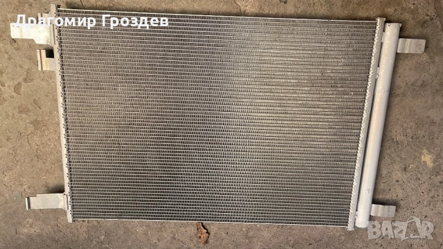 Оригинален климатичен радиатор от Audi A1 (VW AG 5W 816 411 A) / Ауди А1 (след 2019 г.)