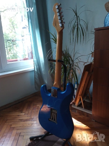 Vintage V6 stratocaster, снимка 3 - Китари - 54688303