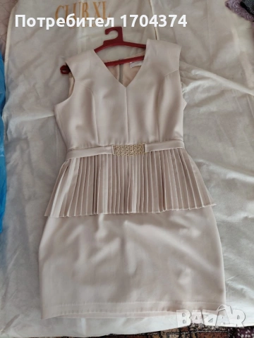 Продавам-рокля като нова , снимка 4 - Рокли - 54301223