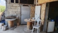Продавам дворно място декар и половина,с две постройки общо 120квадрата.В поголямата постройка са ин, снимка 6