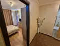 Продава се просторен тристаен апартамент в кв. Зорница, Бургас, снимка 4