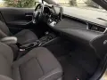 Toyota Corolla 2.0 Бензин Хибрид / 184 кс / Bi-Tone, снимка 12