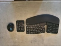 Продавам комплект ергономична клавиатура + numpad + мишка Microsoft Sculpt, снимка 1