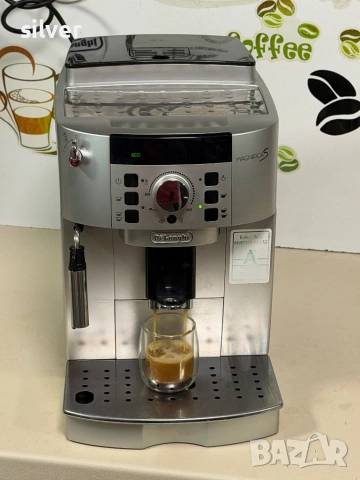 Кафемашина кафе автомат delonghi magnifica S с гаранция, снимка 2 - Кафемашини - 54724165