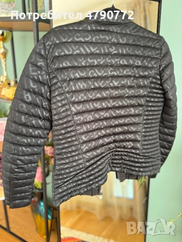 GUESS яке, снимка 3 - Якета - 54129235