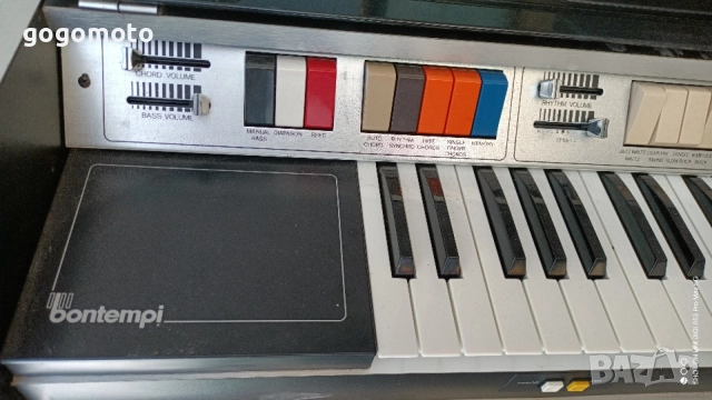 Синтезатор BONTEMPI, Пиано, клавир, йоника , орган, пияно, снимка 11 - Синтезатори - 55610628