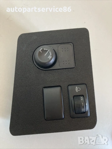 Превключвател за управление на страничните огледала за Nissan Qashqai 1.5 DCI (2010) 68485-JD000