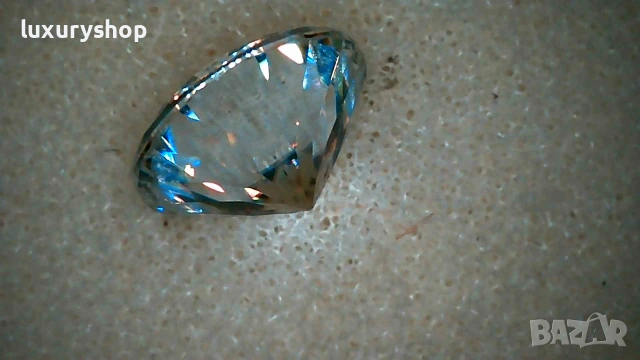 Диамант, Moissanite 100 faceted cut, със сертификат, гравиран номер на камъка - 35 евро - 1 карат, снимка 6 - Пръстени - 55082974