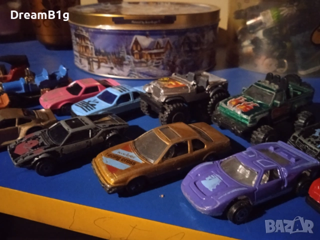 Колички за игра, снимка 11 - Коли, камиони, мотори, писти - 54323391