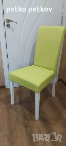 Стол зелена кожа