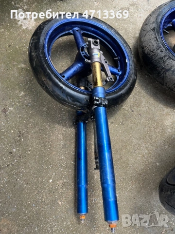 Suzuki gsxr 750 i srad на части , снимка 2 - Части - 54807348