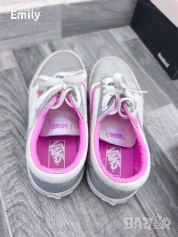 Детски кецове Vans, снимка 2 - Детски обувки - 55660978