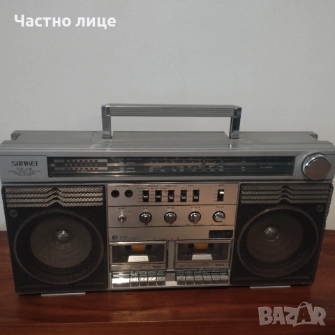 Голям радиокасетофон 