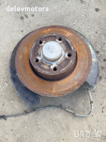 430421801R, 441517206R заден десен шенкел с главина и диск от Renault Trafic 3 1.6 dci , снимка 2 - Части - 54932216