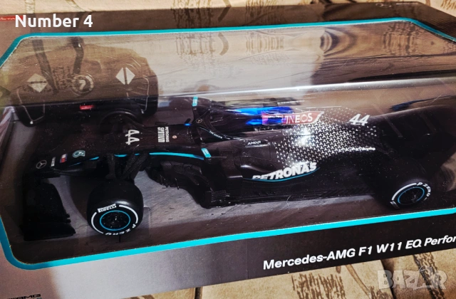 RASTAR Кола Mercedes-AMG F1 W11 EQ Performance Radio/C 1:18, снимка 4 - Коли, камиони, мотори, писти - 54149826