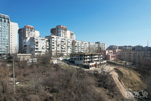 гараж Дружба 1, снимка 6 - Гаражи и паркоместа - 54932454