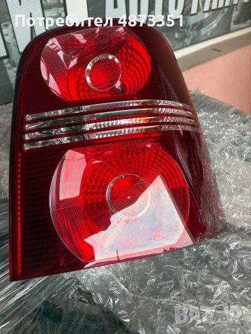 Чисто нов oригинален десен стоп HELLA за VW Touran (2003-2006) - с платка, снимка 2 - Аксесоари и консумативи - 55142068