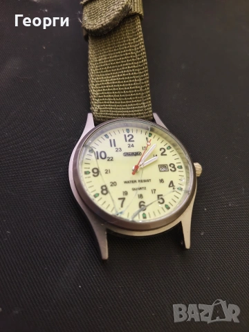 Часовник с флуресцентен циферблат, снимка 4 - Мъжки - 54043143