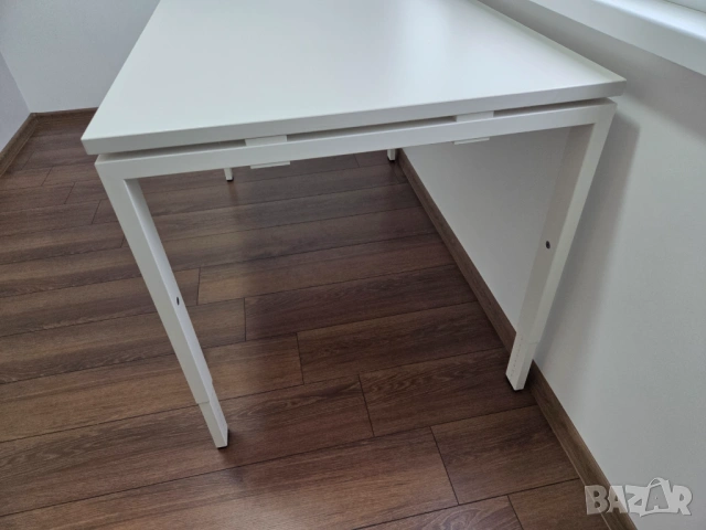 професионално офис бюро HAWORTH 140х80см, снимка 3 - Бюра - 54462089
